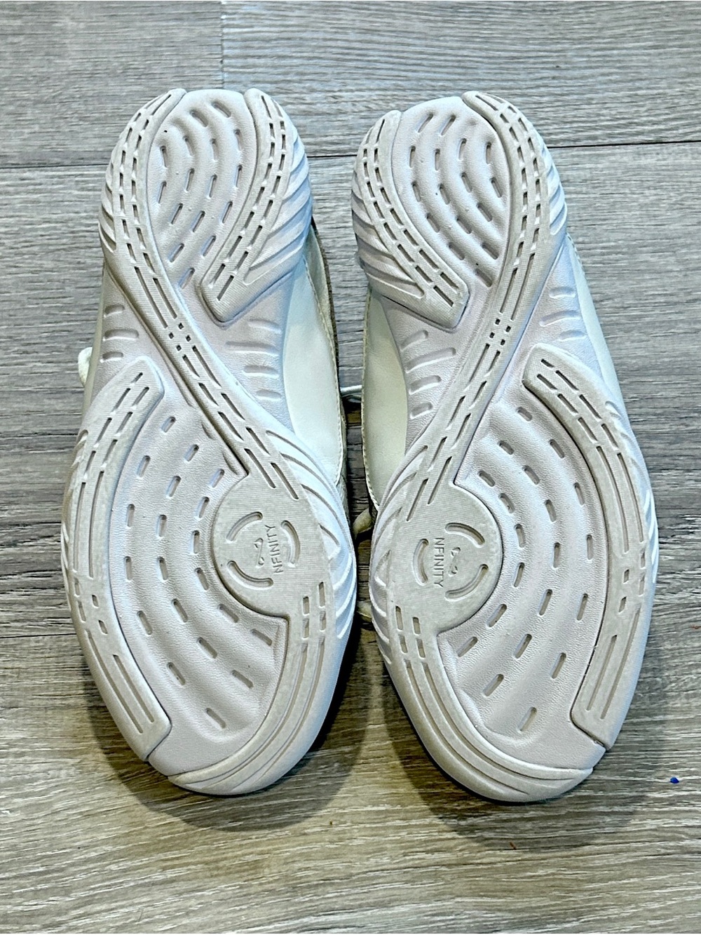 Cheer Shoes Nfinity Evolution - Picture 2 of 6